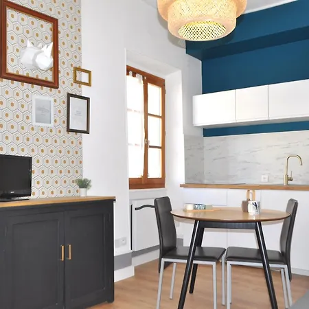 Appartements Confidence Hyper Centre Calme - Sejouraixlesbains Aix-les-Bains Kamer foto